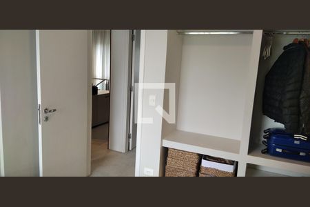 Apartamento à venda com 170m², 3 quartos e 4 vagas Apartamento à venda com 170m², 3 quartos e 4 vagasSuíte 2