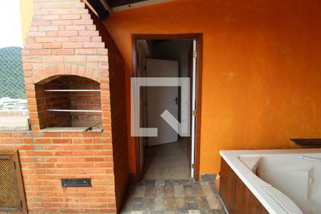 Apartamento à venda com 130m², 2 quartos e 2 vagasTerraço - Despensa