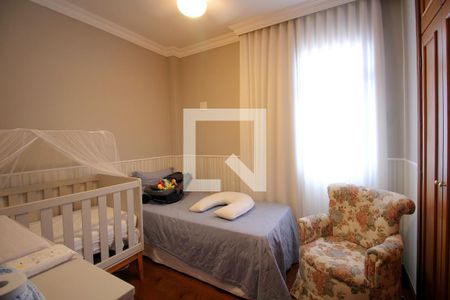 Apartamento à venda com 95m², 3 quartos e 2 vagasQuarto 2