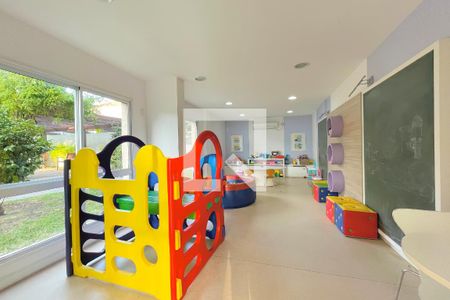 Apartamento para alugar com 82m², 3 quartos e 3 vagasÁrea comum - Playground