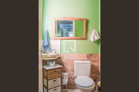 Casa à venda com 329m², 4 quartos e 16 vagas Casa à venda com 329m², 4 quartos e 16 vagasLavabo