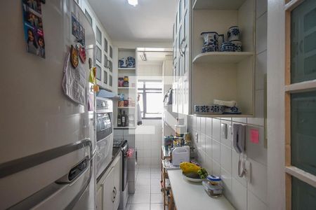Apartamento à venda com 60m², 2 quartos e 2 vagas Apartamento à venda com 60m², 2 quartos e 2 vagasCozinha