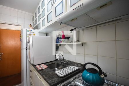 Apartamento à venda com 60m², 2 quartos e 2 vagas Apartamento à venda com 60m², 2 quartos e 2 vagasCozinha