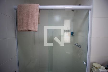 Apartamento à venda com 84m², 3 quartos e 1 vaga Apartamento à venda com 84m², 3 quartos e 1 vagaBanheiro da Suíte