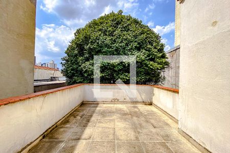 Casa à venda com 600m², 8 quartos e 15 vagasVaranda