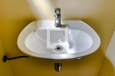 Casa à venda com 600m², 8 quartos e 15 vagasBanheiro 3