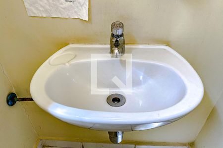 Casa à venda com 600m², 8 quartos e 15 vagasBanheiro 2