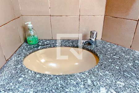 Casa à venda com 600m², 8 quartos e 15 vagasBanheiro 4