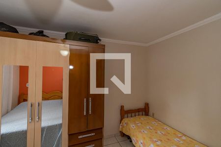 Casa à venda com 271m², 5 quartos e 5 vagas Casa à venda com 271m², 5 quartos e 5 vagasQuarto 2