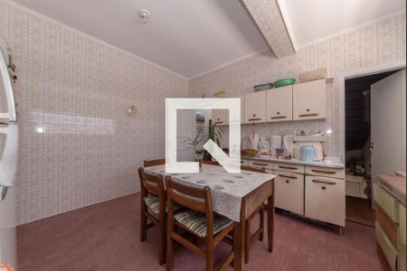 Casa à venda com 140m², 2 quartos e 3 vagas Casa à venda com 140m², 2 quartos e 3 vagasCozinha