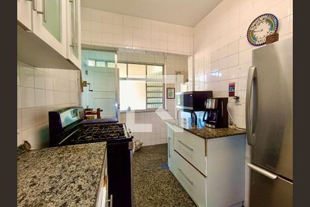 Apartamento à venda com 130m², 2 quartos e sem vagaCozinha