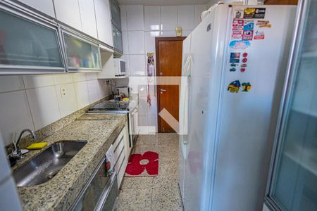 Apartamento à venda com 153m², 3 quartos e 2 vagasCozinha