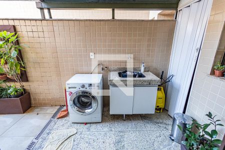 Apartamento à venda com 153m², 3 quartos e 2 vagasÁrea de serviço