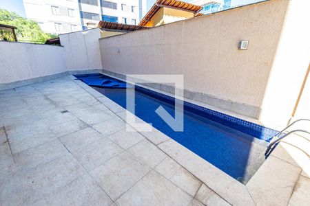 Apartamento à venda com 153m², 3 quartos e 2 vagasArea comum: salão de festas, piscina