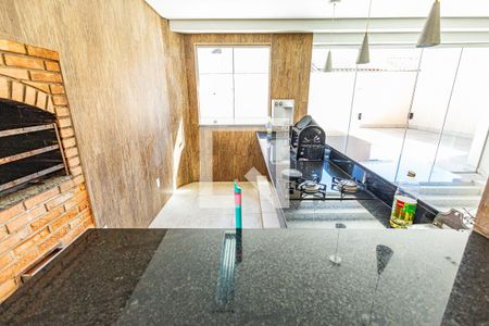 Apartamento à venda com 153m², 3 quartos e 2 vagasArea comum: salão de festas, piscina