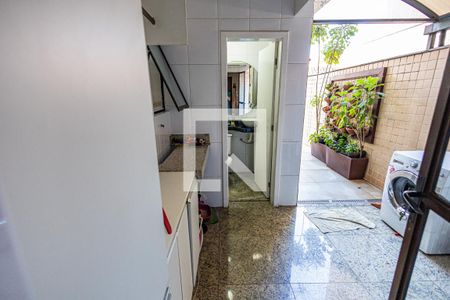 Apartamento à venda com 153m², 3 quartos e 2 vagasÁrea de serviço