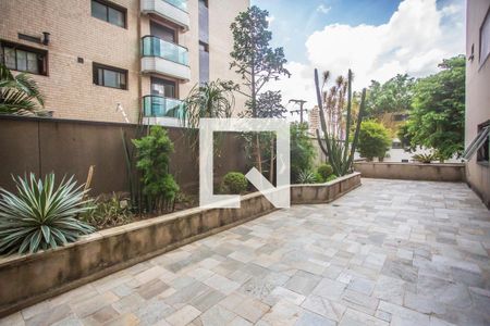 Apartamento para alugar com 24m², 1 quarto e 1 vaga Apartamento para alugar com 24m², 1 quarto e 1 vagaÁrea Comum