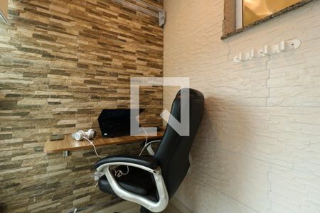 Apartamento à venda com 98m², 2 quartos e 1 vagaSacada do Quarto 2