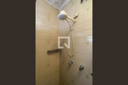 Casa à venda com 243m², 4 quartos e 5 vagasSuíte 2 - Banheiro