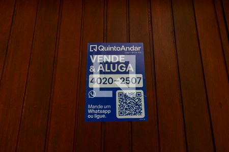 Casa à venda com 243m², 4 quartos e 5 vagasPlaca Instalada