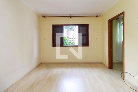 Casa à venda com 243m², 4 quartos e 5 vagasSuíte 1
