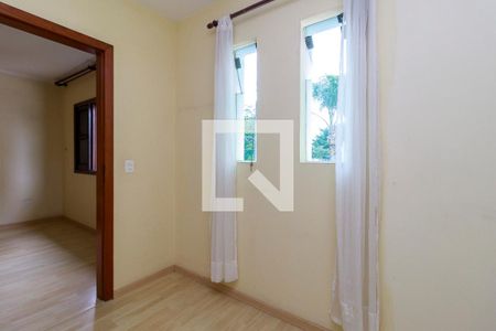 Casa à venda com 243m², 4 quartos e 5 vagasSuíte 1 - Closet