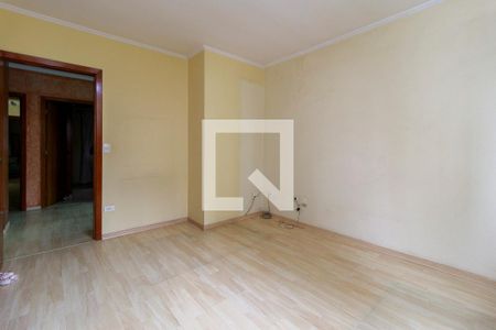 Casa à venda com 243m², 4 quartos e 5 vagasSuíte 1