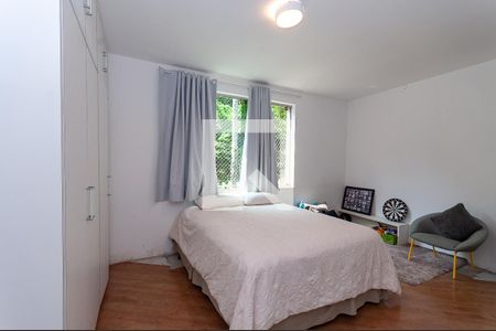 Casa para alugar com 500m², 4 quartos e 4 vagas Casa para alugar com 500m², 4 quartos e 4 vagasQuarto 4 Suíte