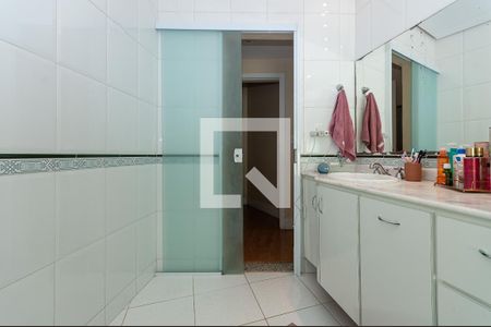 Casa para alugar com 500m², 4 quartos e 4 vagas Casa para alugar com 500m², 4 quartos e 4 vagasBanheiro Suíte 1