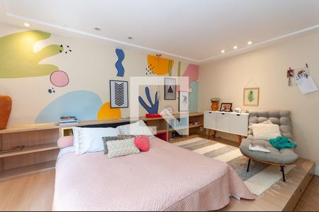 Casa para alugar com 500m², 4 quartos e 4 vagas Casa para alugar com 500m², 4 quartos e 4 vagasQuarto 1 Suíte