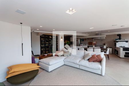 Casa para alugar com 500m², 4 quartos e 4 vagas Casa para alugar com 500m², 4 quartos e 4 vagasHome Theater