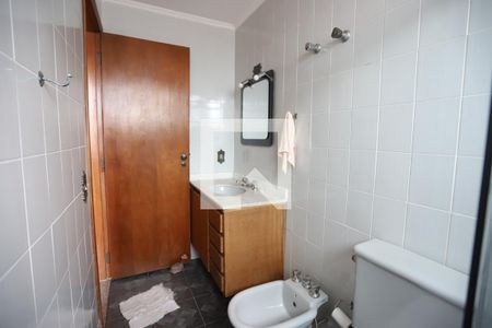 Apartamento para alugar com 160m², 3 quartos e 1 vaga Apartamento para alugar com 160m², 3 quartos e 1 vagaBanheiro da Suíte