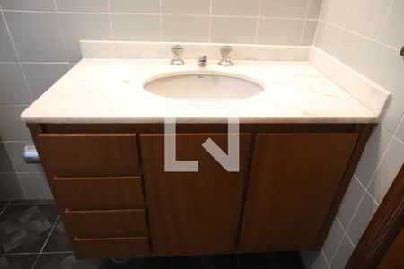 Apartamento para alugar com 160m², 3 quartos e 1 vaga Apartamento para alugar com 160m², 3 quartos e 1 vagaDetalhe do banheiro