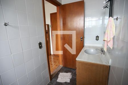 Apartamento para alugar com 160m², 3 quartos e 1 vaga Apartamento para alugar com 160m², 3 quartos e 1 vagaBanheiro da Suíte
