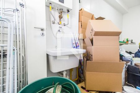 Apartamento à venda com 76m², 2 quartos e sem vaga Apartamento à venda com 76m², 2 quartos e sem vagaÁrea de Serviço