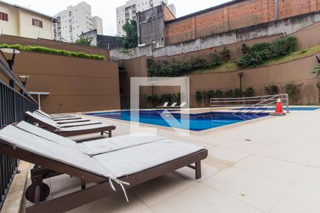 Apartamento à venda com 76m², 2 quartos e sem vagaPiscina