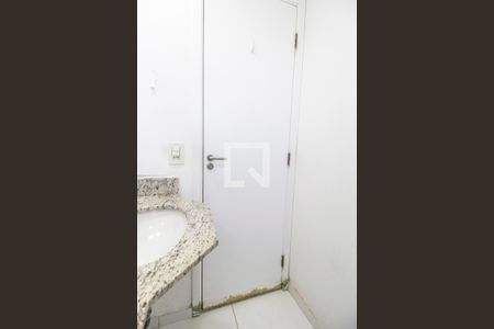 Apartamento à venda com 76m², 2 quartos e sem vaga Apartamento à venda com 76m², 2 quartos e sem vagaBanheiro 2