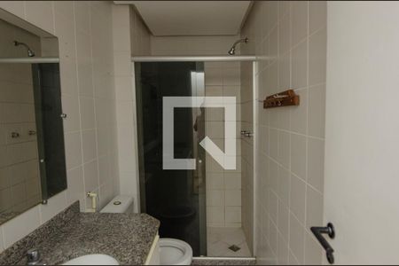 Apartamento para alugar com 100m², 3 quartos e 2 vagas Apartamento para alugar com 100m², 3 quartos e 2 vagasBanheiro social