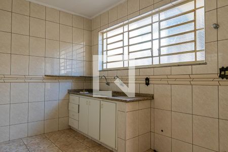 Casa à venda com 180m², 5 quartos e 2 vagasCozinha