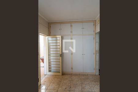 Casa à venda com 180m², 5 quartos e 2 vagasCozinha