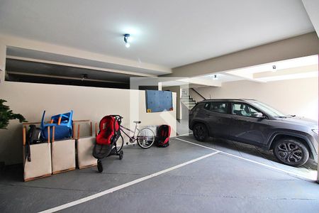 Apartamento à venda com 180m², 3 quartos e 4 vagasGaragem