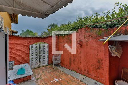 Casa de condomínio à venda com 555m², 4 quartos e 4 vagas Casa de condomínio à venda com 555m², 4 quartos e 4 vagasÁrea de Serviço