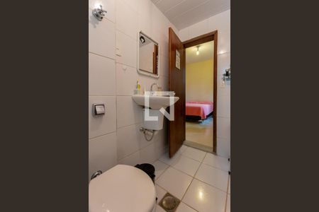 Casa de condomínio à venda com 555m², 4 quartos e 4 vagas Casa de condomínio à venda com 555m², 4 quartos e 4 vagasBanheiro da Suíte 4