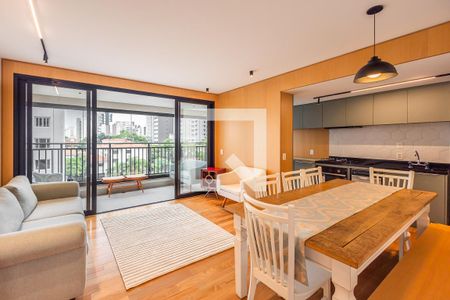 Sala de apartamento para alugar com 2 quartos, 82m² em Pinheiros, São Paulo