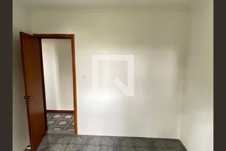 Quarto 2 de apartamento para alugar com 2 quartos, 70m² em Vila Guarani, São Paulo