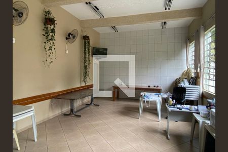 Apartamento para alugar com 70m², 2 quartos e 1 vagaÁrea comum - Salão de festas