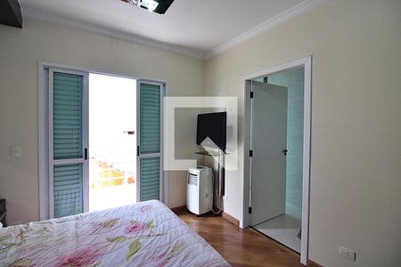 Casa à venda com 300m², 3 quartos e 4 vagasSuíte 2