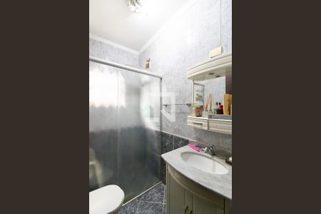 Casa à venda com 162m², 3 quartos e 2 vagasBanheiro