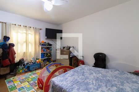 Casa à venda com 162m², 3 quartos e 2 vagasSuíte