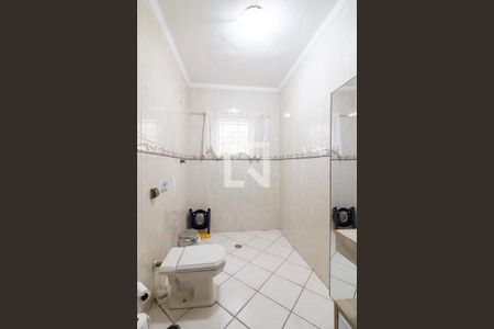 Casa à venda com 162m², 3 quartos e 2 vagasLavabo